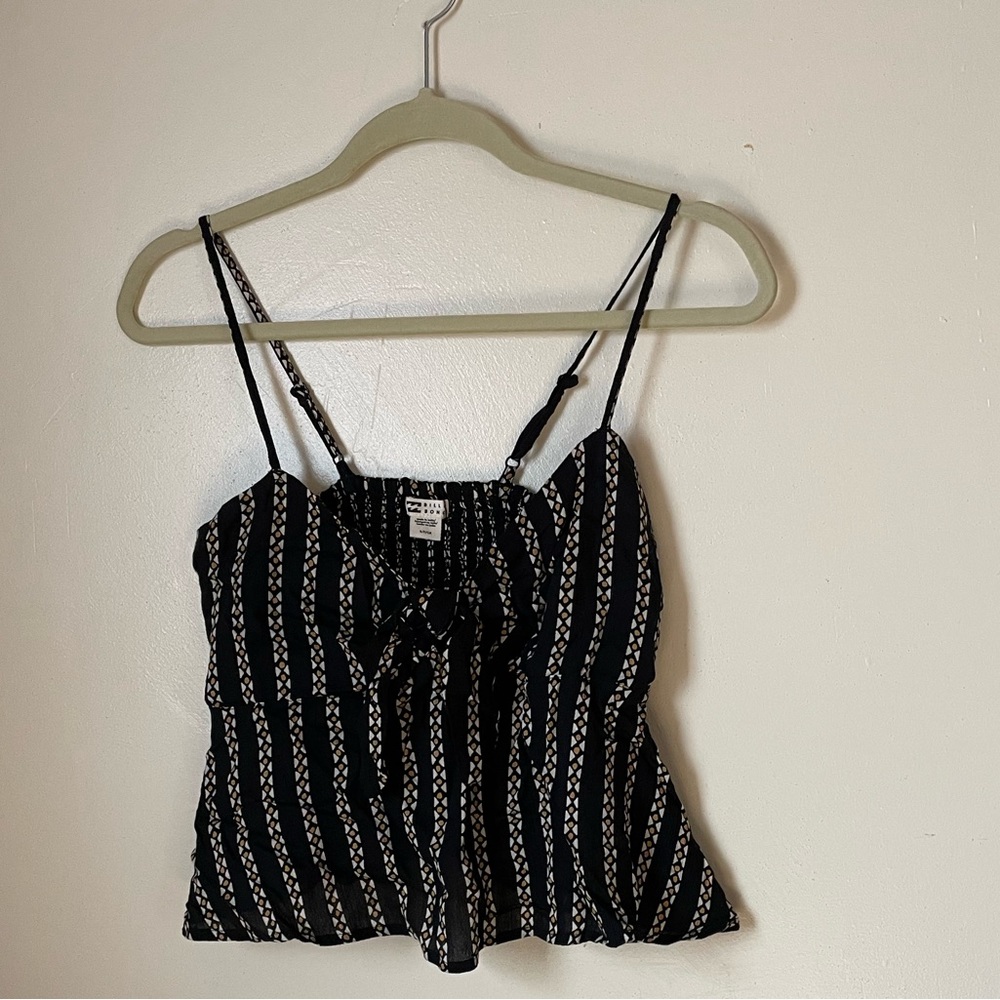 Billabong crop top size small